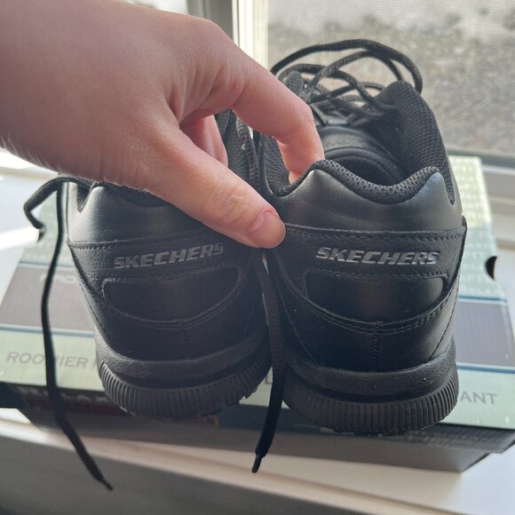 Skechers Men's/ Women's Nampa - Wyola Sneaker in Black Size 10 ( 90% New) - Picture 3 of 7